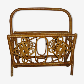 Rattan magazine holder