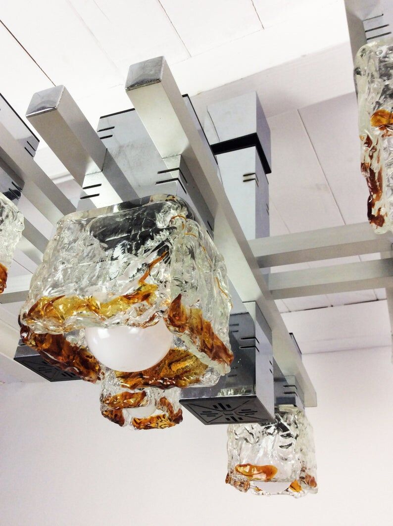 1970's cubic chandelier in chromed metal designed by Maison Sciolari for Mazzega