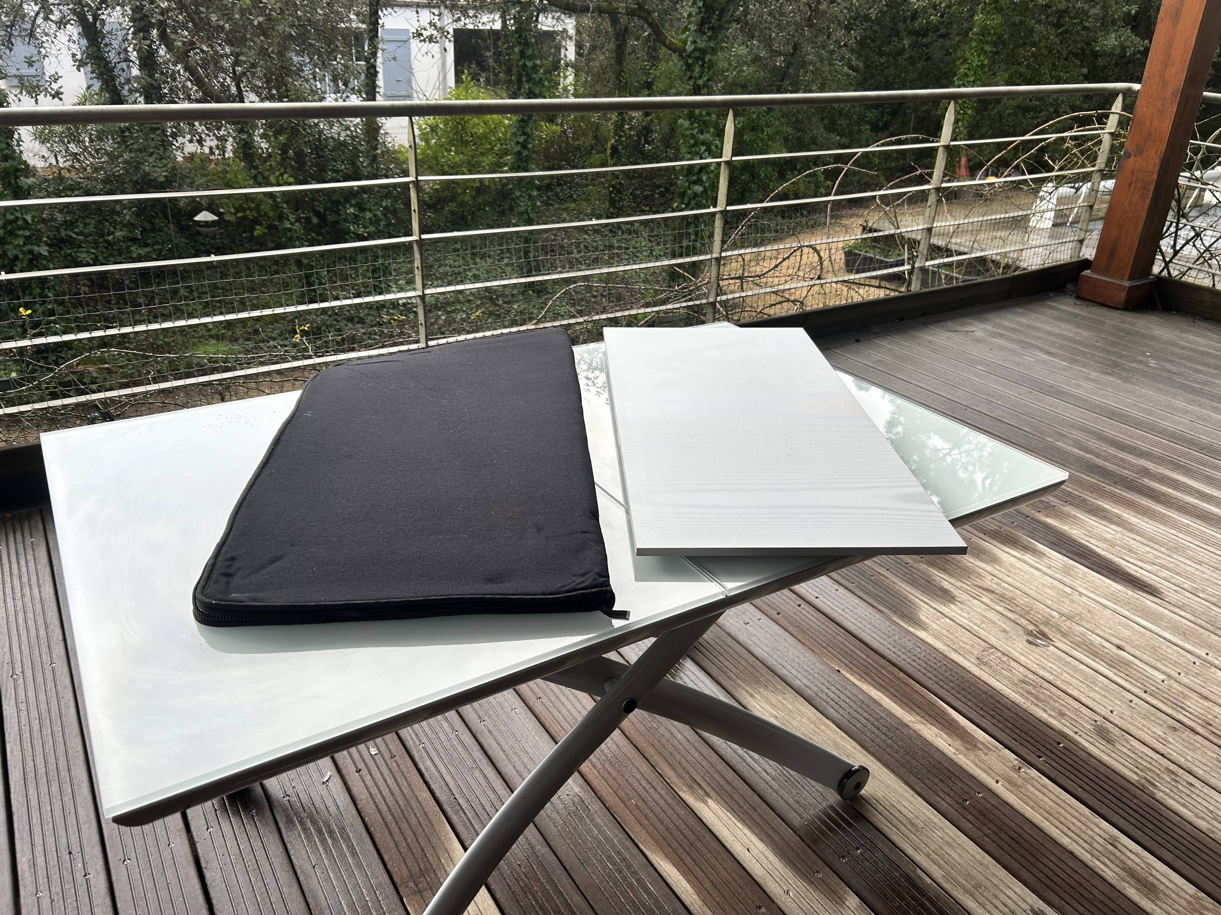 YoYo Table Ligne Roset