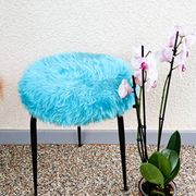Tabouret moumoute bleue