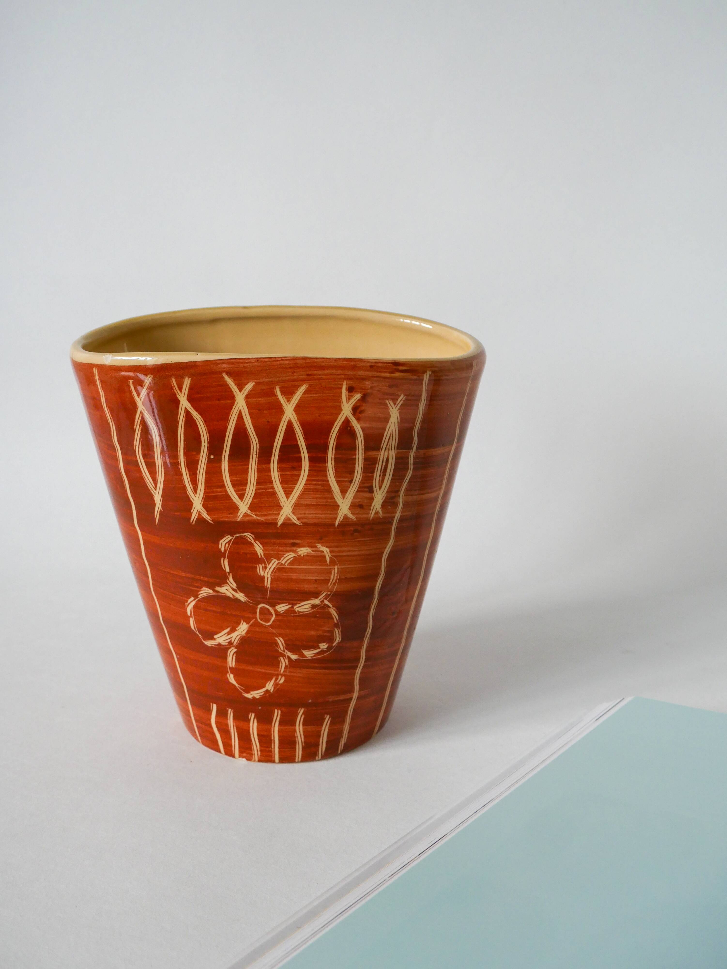 Patterned beige and brown ceramic vase, numbered 1970