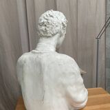 Man bust statue
