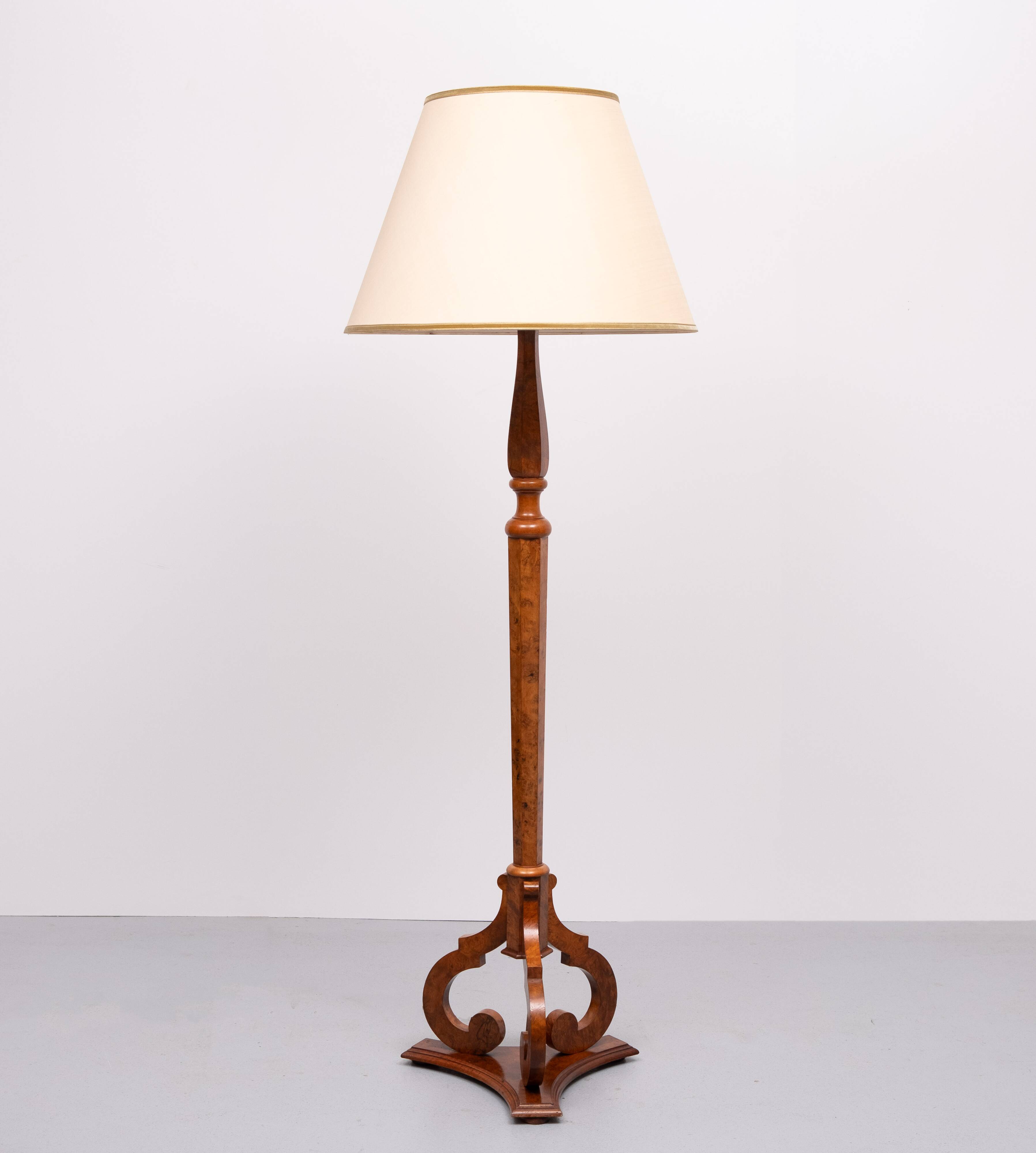 Stunning large Antique Biedermeier Burl floor lamp . Germany