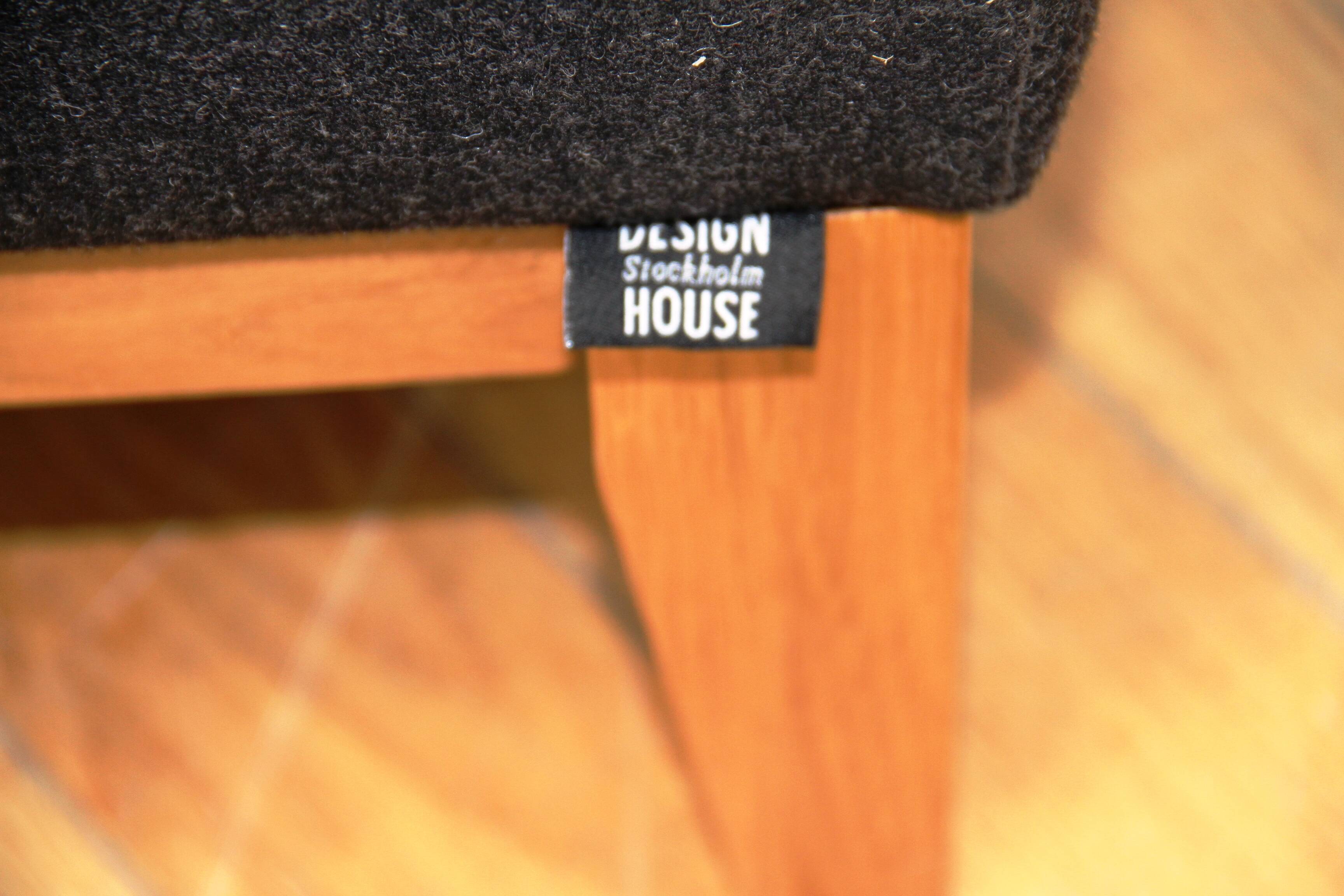 Day armchair, Design House