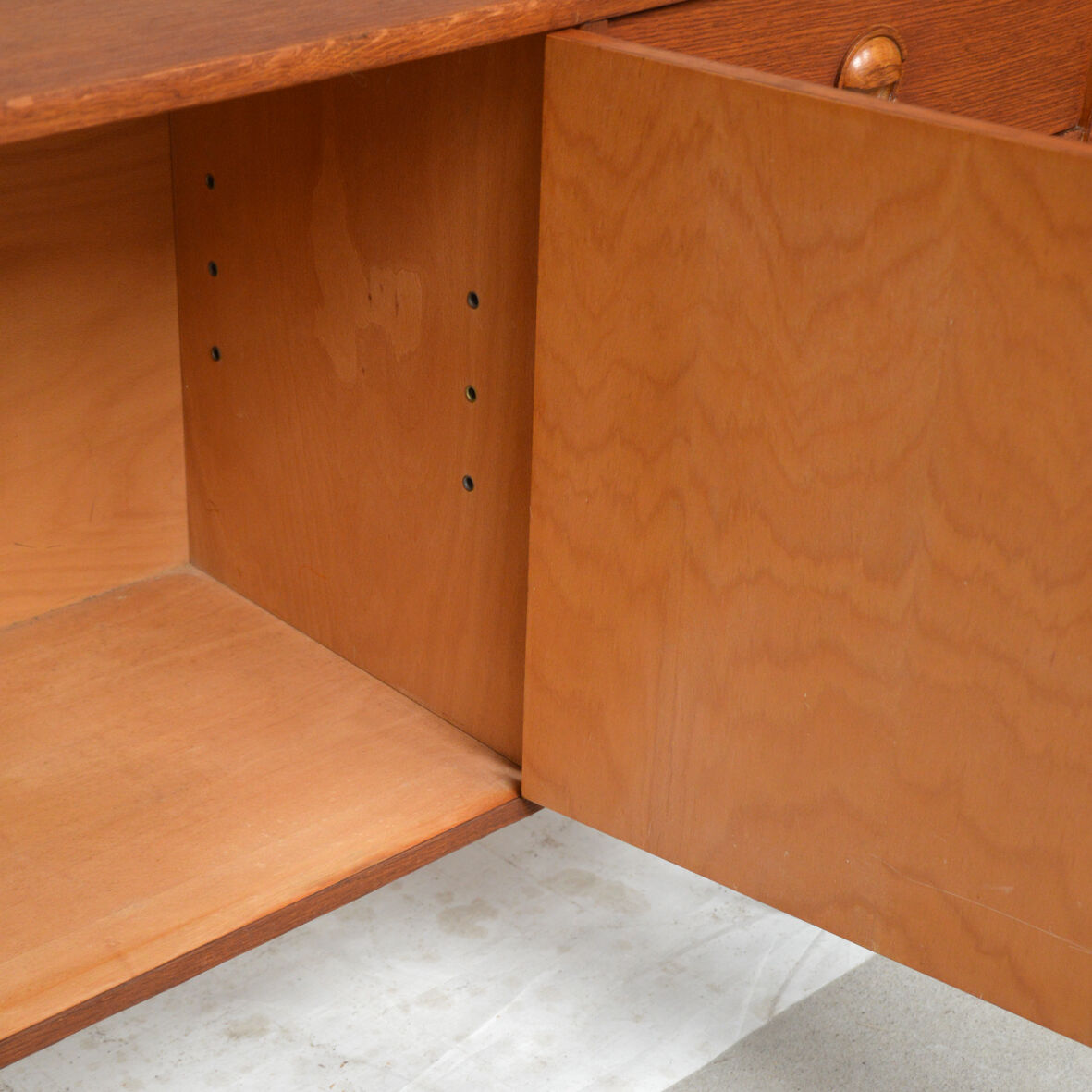 Enfilade 220cm feet metal, 1960