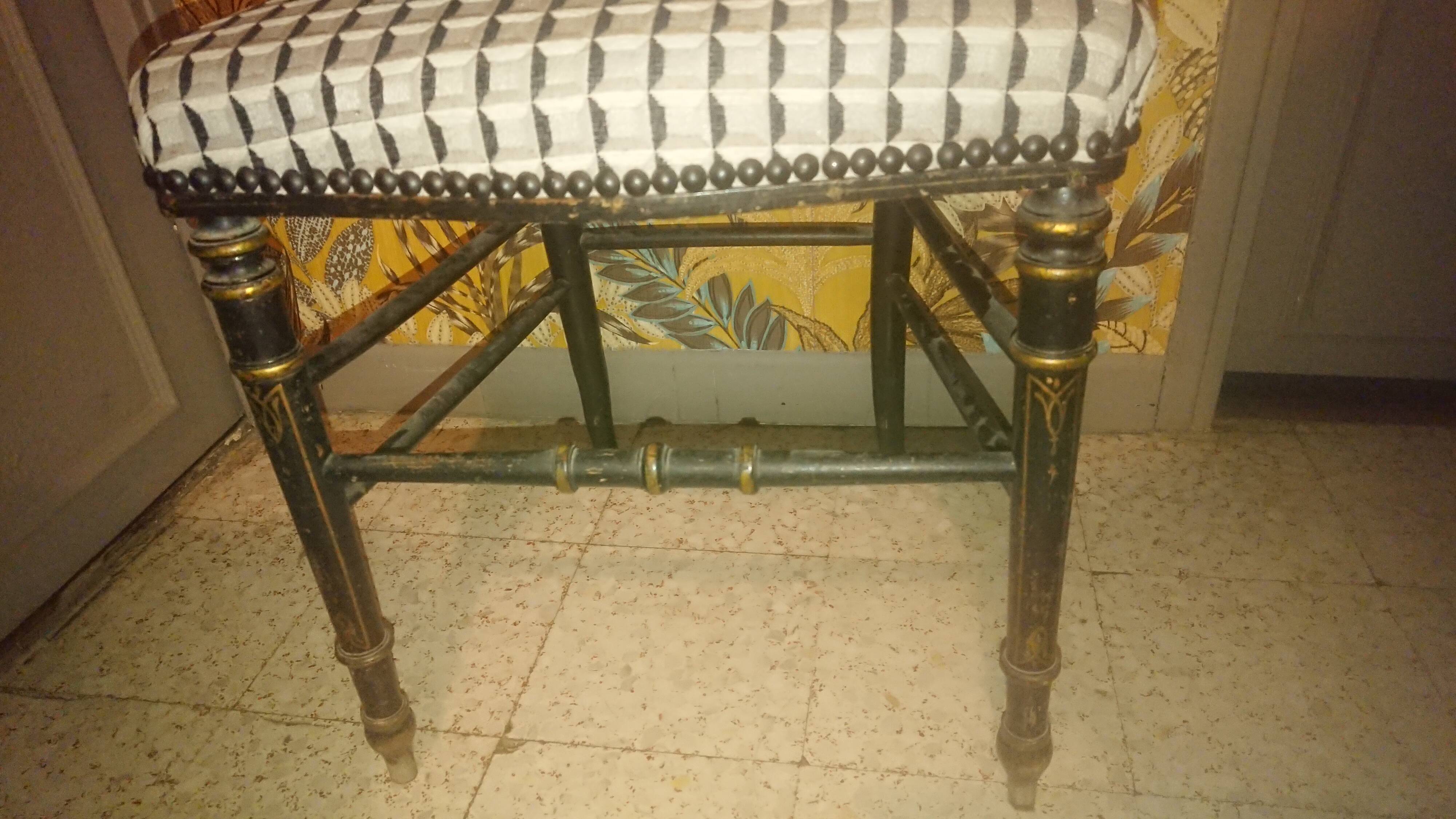 Napoleon III Deco Chair upholstery renovation