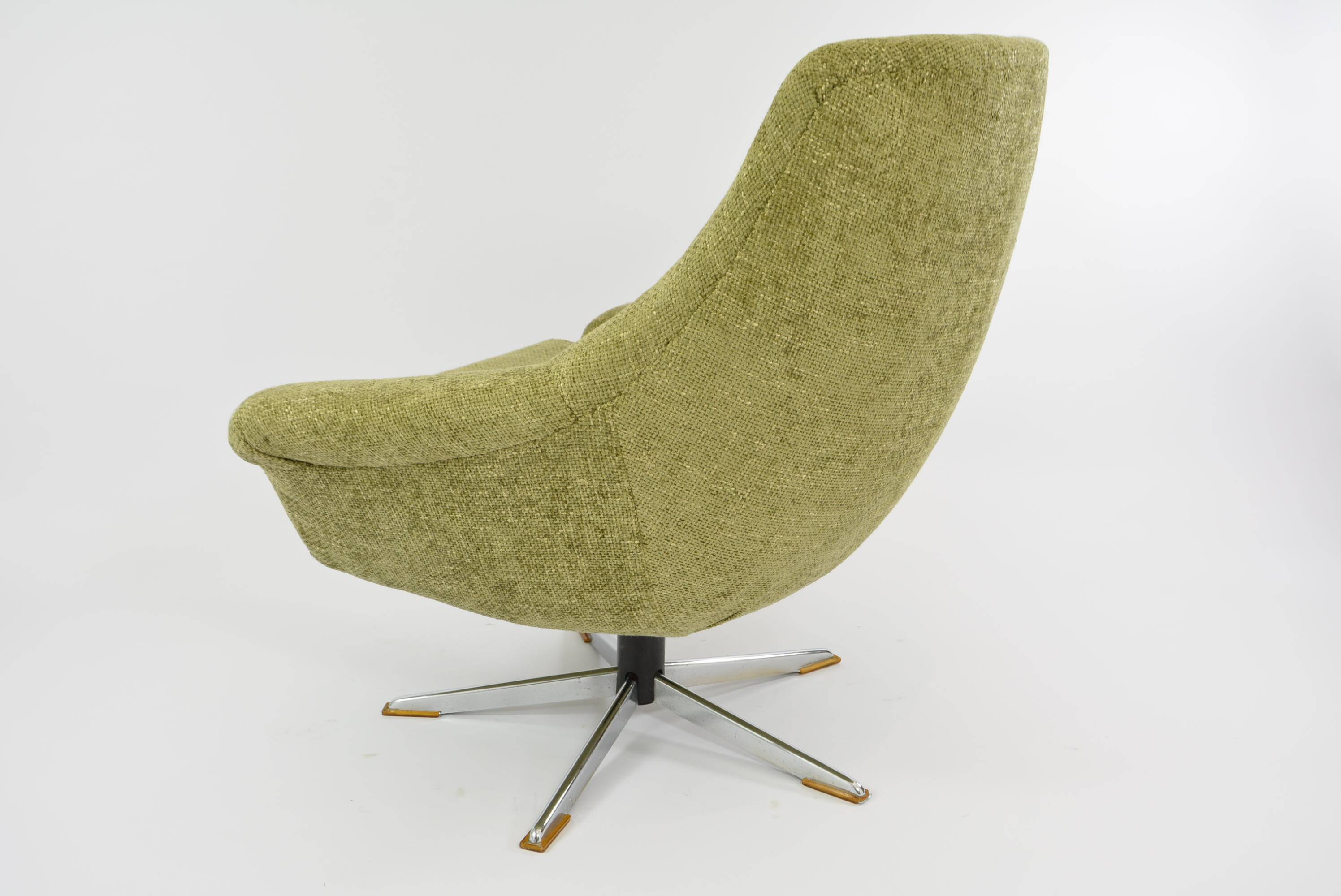 Swivel shell armchairgreen Khaki