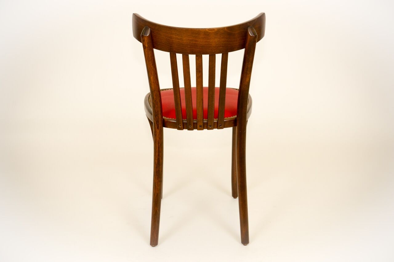 Bistro chair with a studded seat