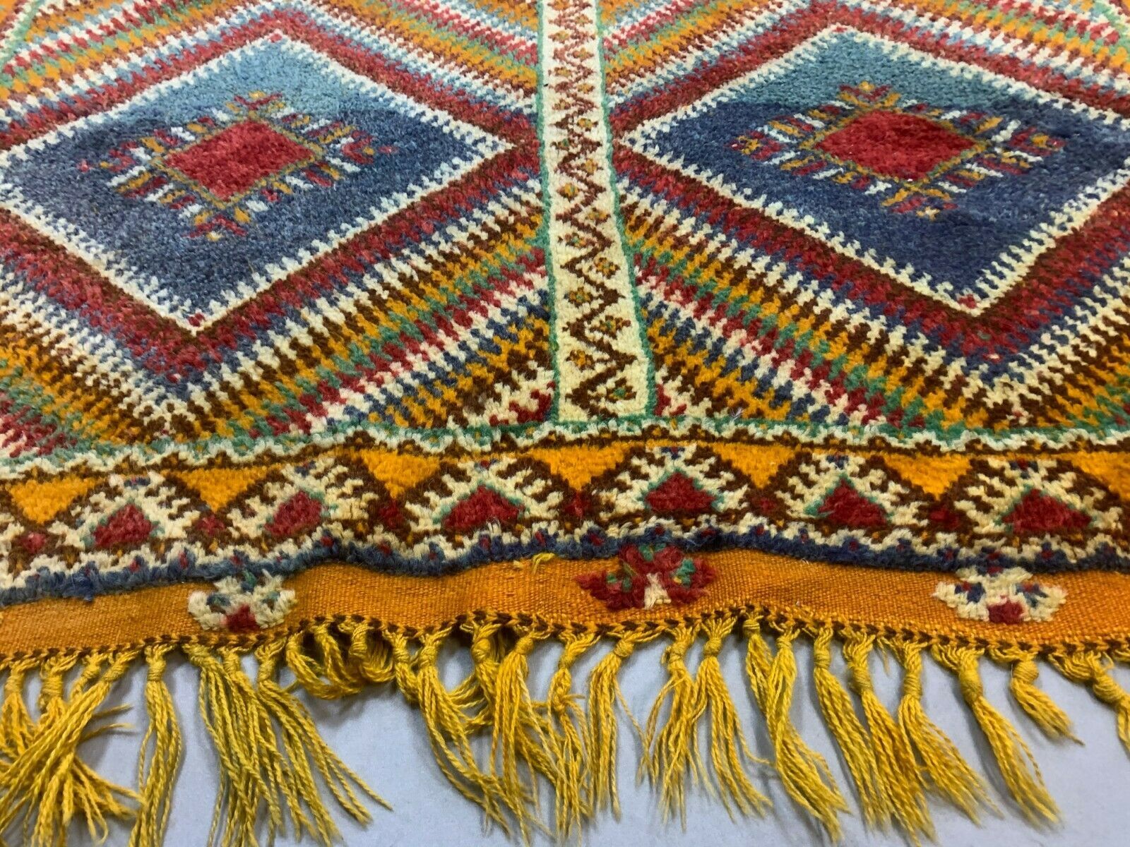 Moroccan rug 345x150 cm Tazenacht