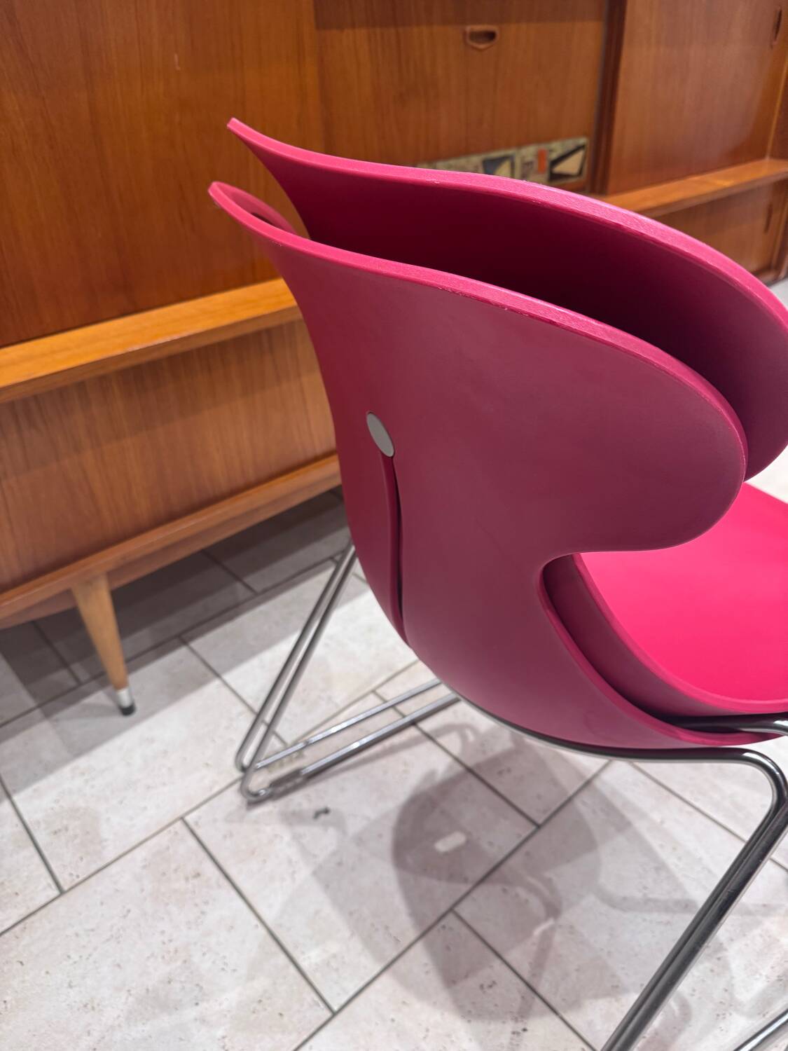 Pair of “Mariquita” designer chairs – sled base