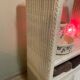 Meuble vintage en osier blanc