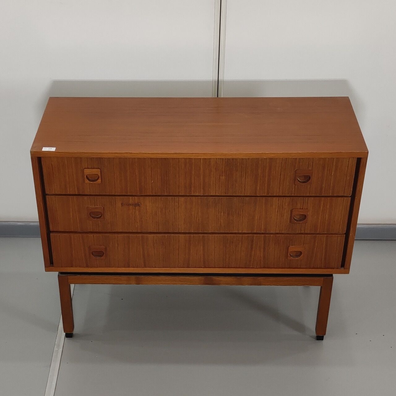 Commode vintage en teck