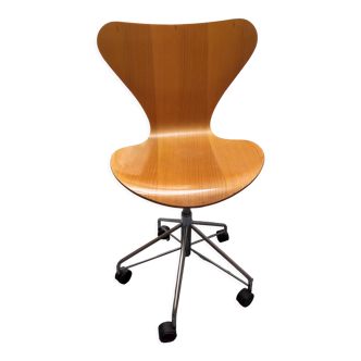 Office swivel chair model 3117 by Arne Jacobsen for Fritz Hansen, 2001
