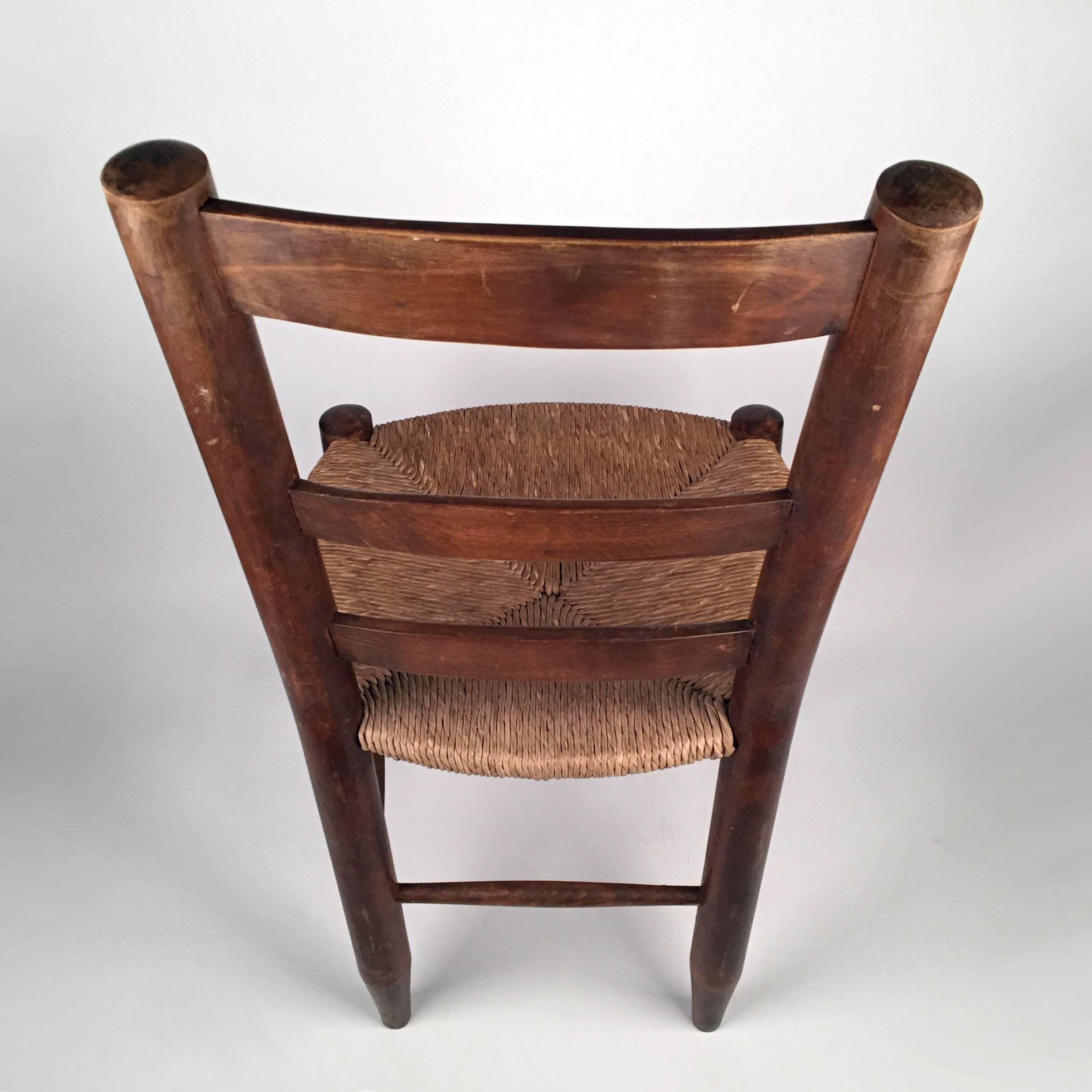 Chair wood and straw
