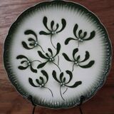 Dessert plate Terre de Fer model "Gui" signed Badonviller Art Deco