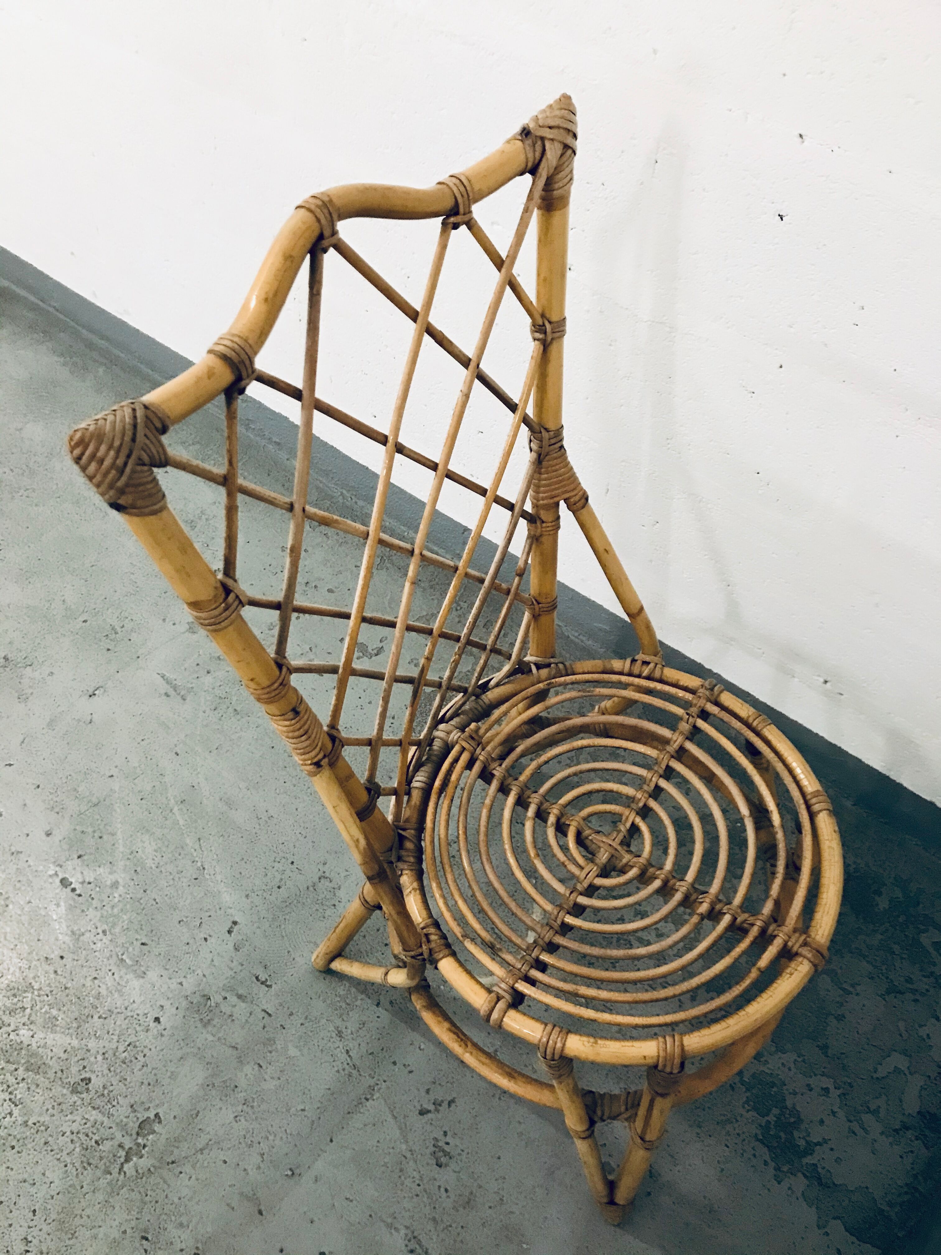 Duo rattan chairs