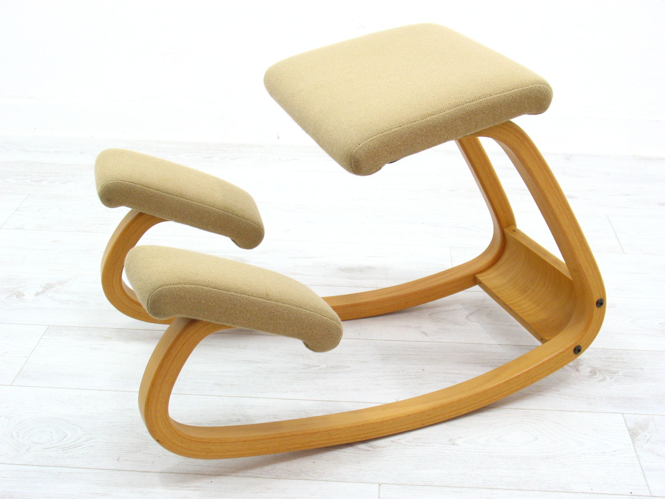 Chaise de bureau ergonomique agenouillée par Peter Opsvik pour Stokke