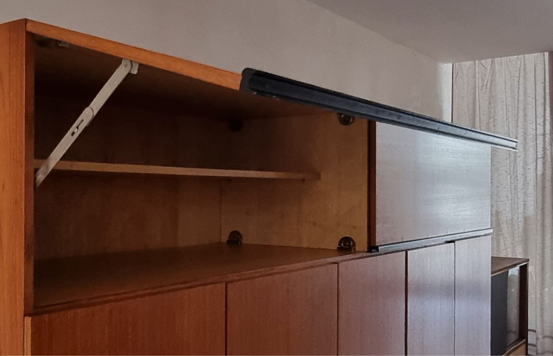 Mid-century wardrobe