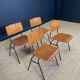 Ensemble de 4 chaises école bois années 70 Pays bas