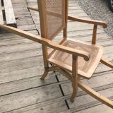 Load-bearing chair