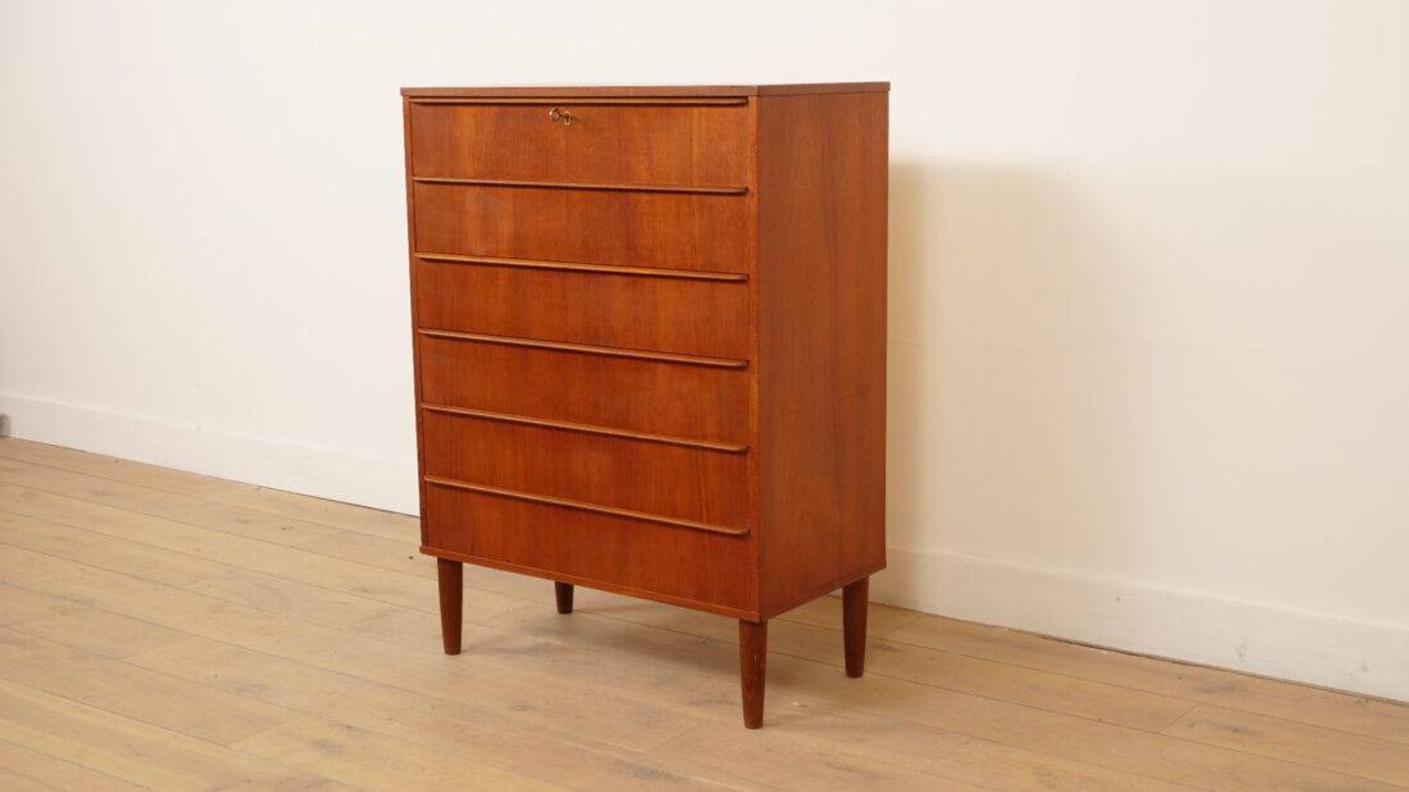 Commode danoise vintage | Teck | 6 tiroirs | 106 cm