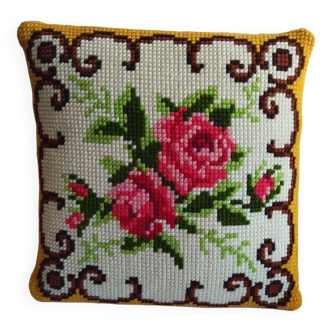 Coussin point de croix roses fleurs ancien vintage