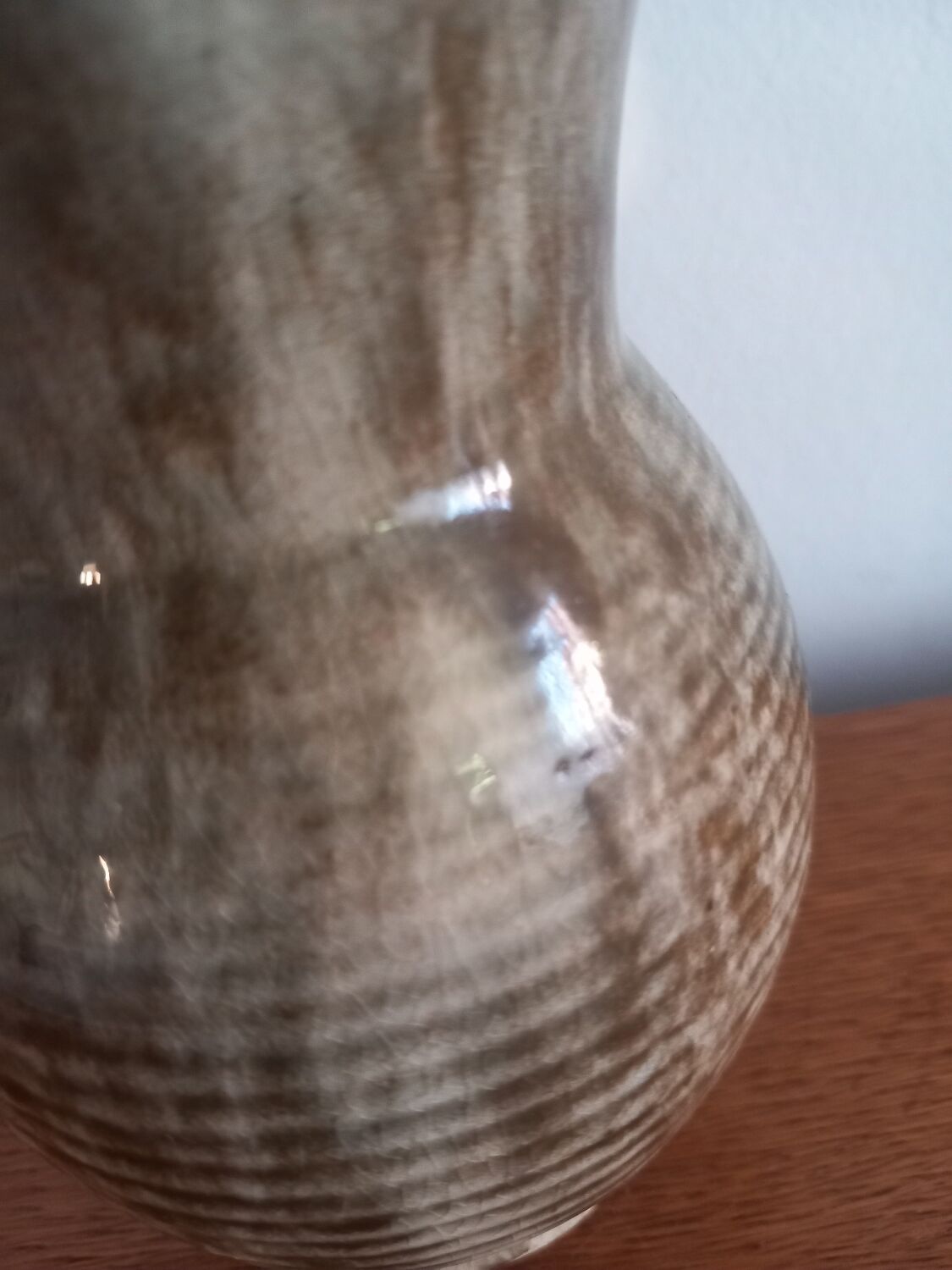 Vintage Artisanal Vase in Speckled Ceramic – Handmade (H 14cm)