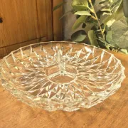 Vintage compartmentalised plate