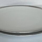 Set of 2 round white porcelain dishes