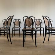 Série de 8 chaises viennoises N.33 de J&J Kohn, 1900