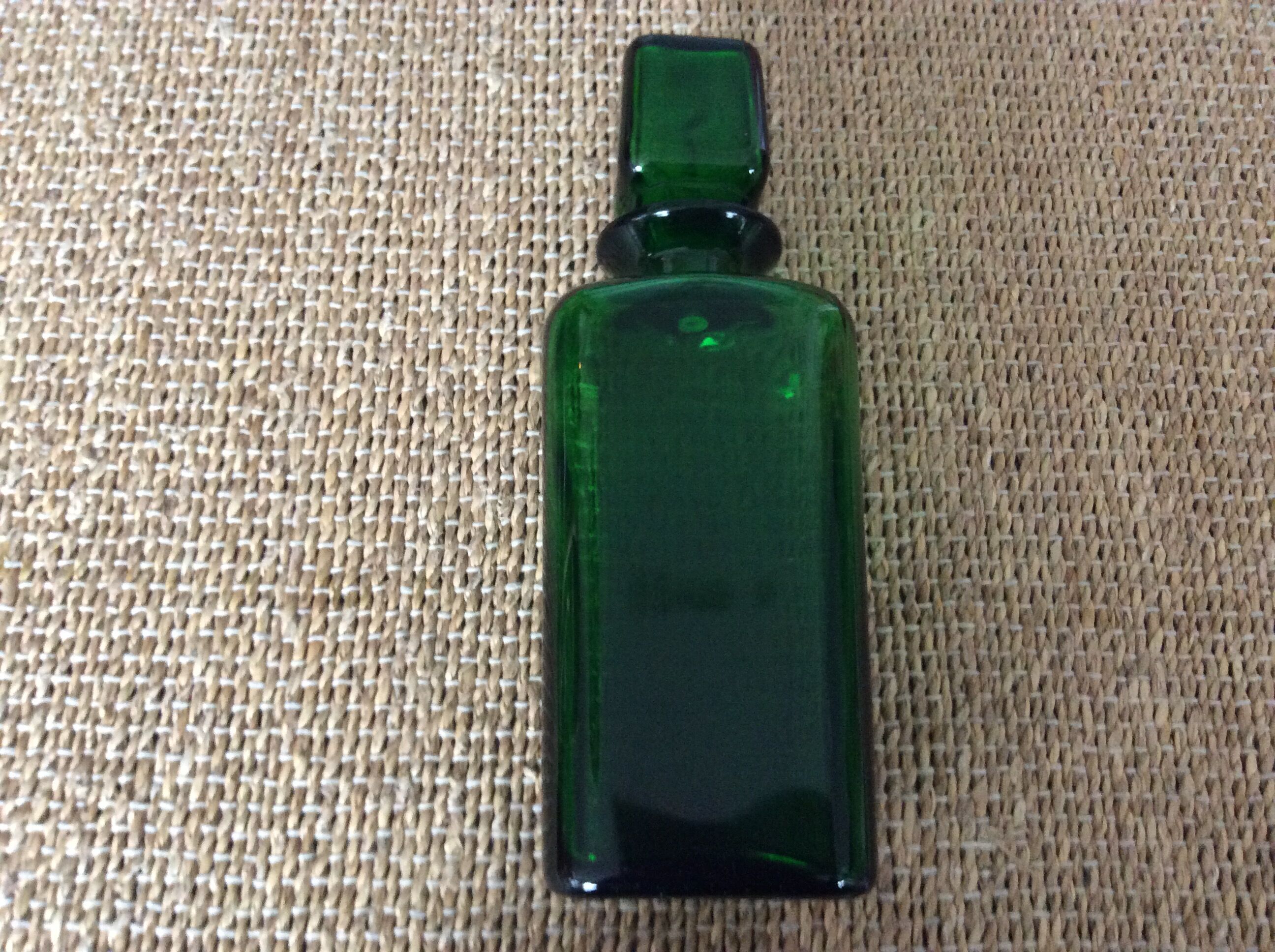 Green decanter