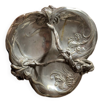 Victor Saglier goldsmith Art-Nouveau Fruit Basket in Silver Metal Floral decor