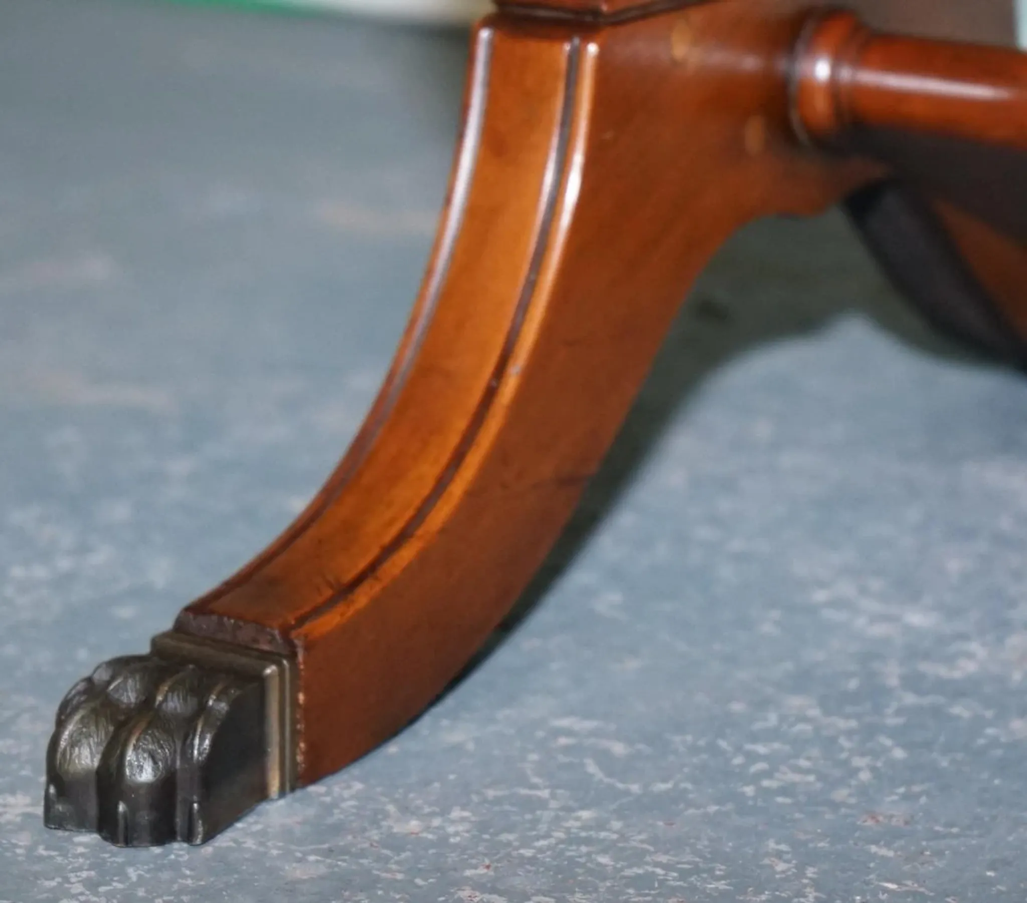 Grande Table Basse Vintage en Cuir Vert Chasseur