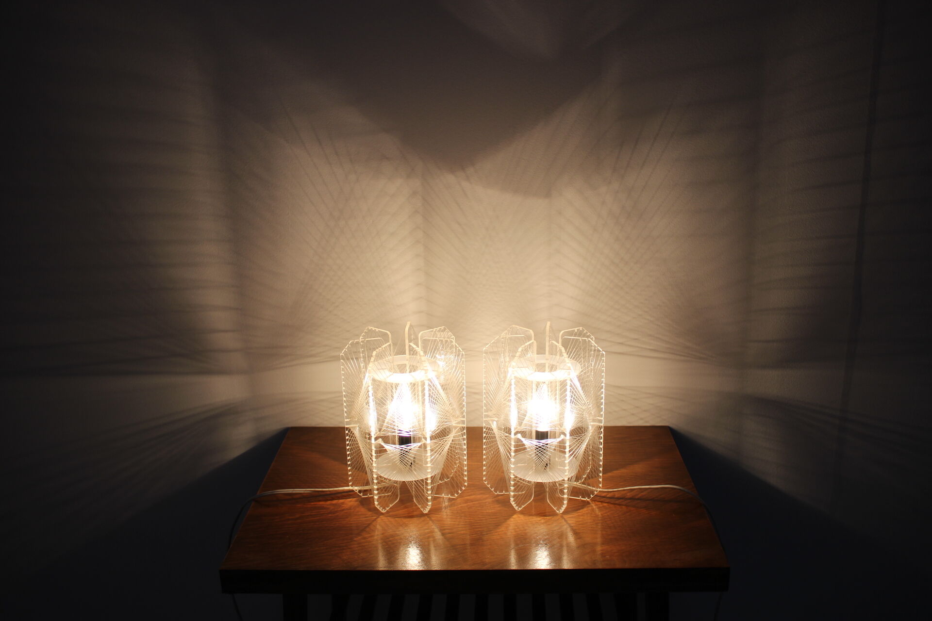 Paire de lampes de table en plastique, années 1960