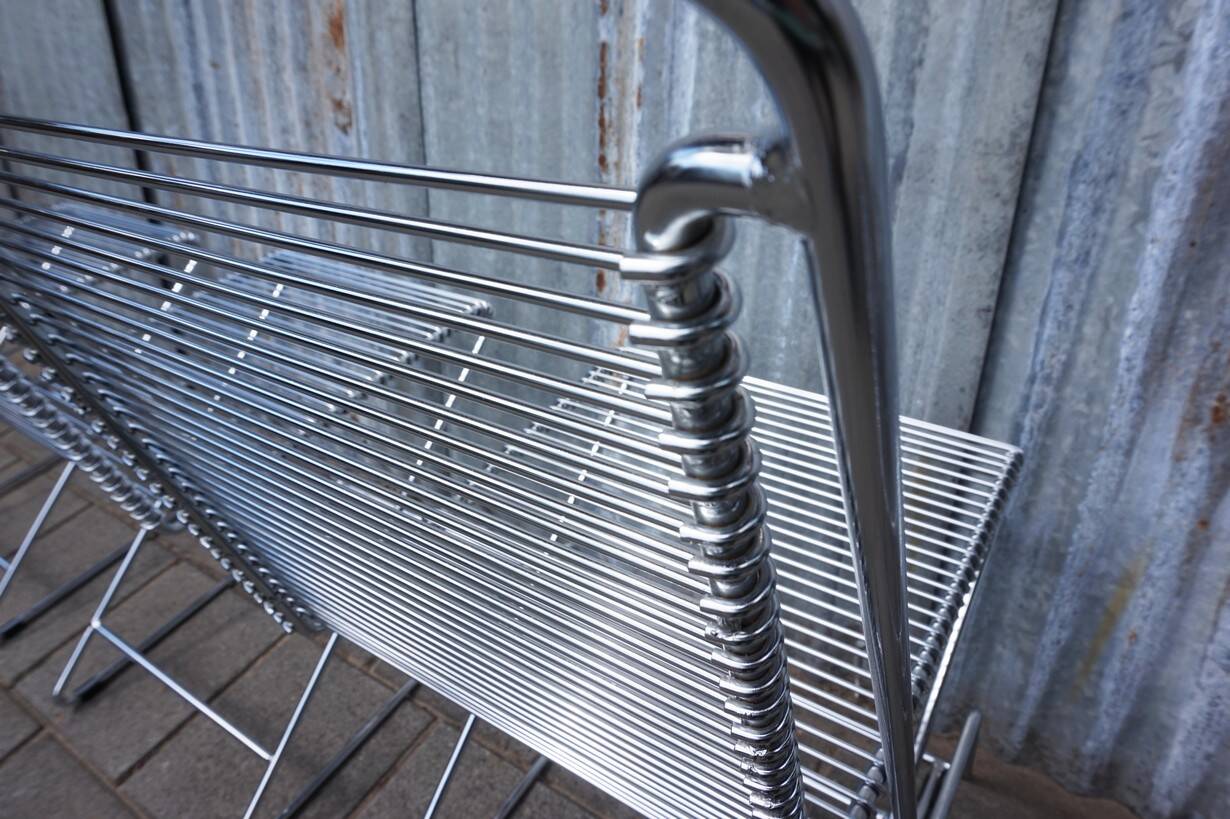 Set of 4 wire chairs, 1980s