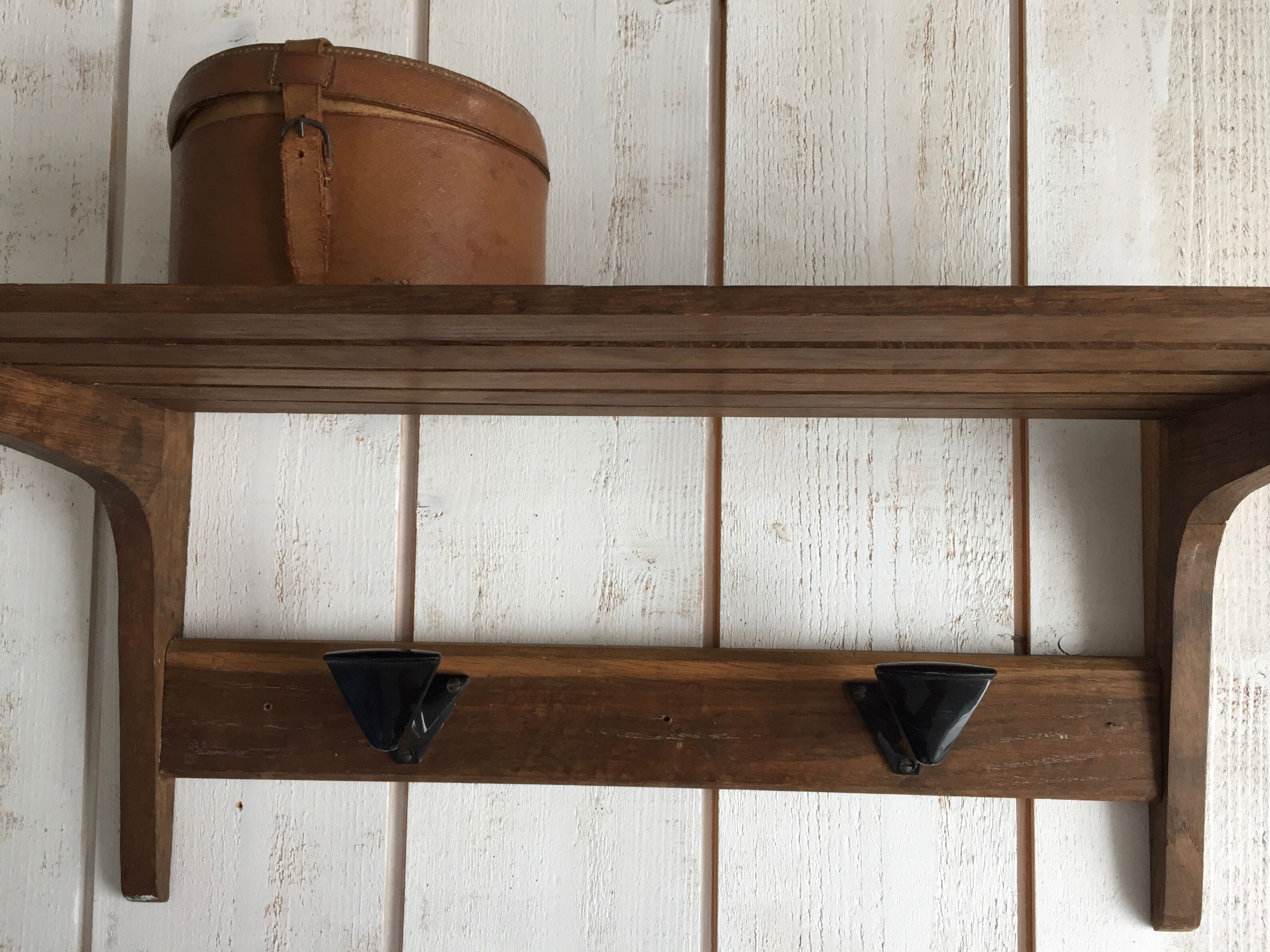 Old coat/hats holder