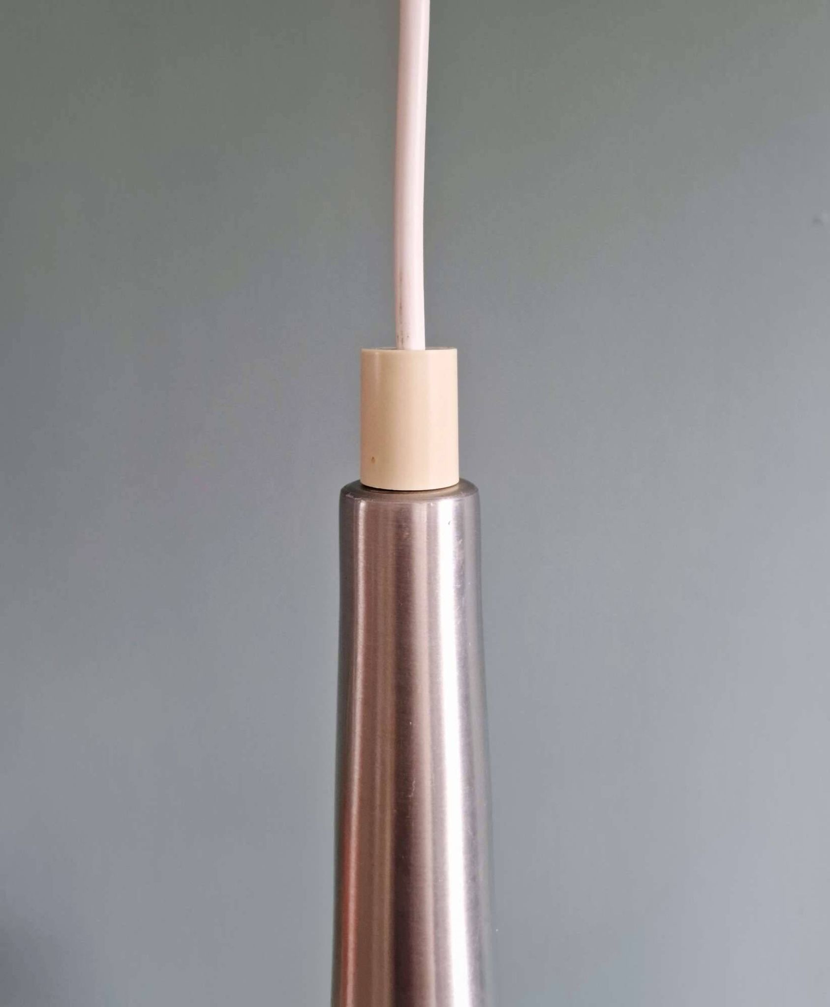 Paire de suspensions scandinaves en aluminium brossé, années 60