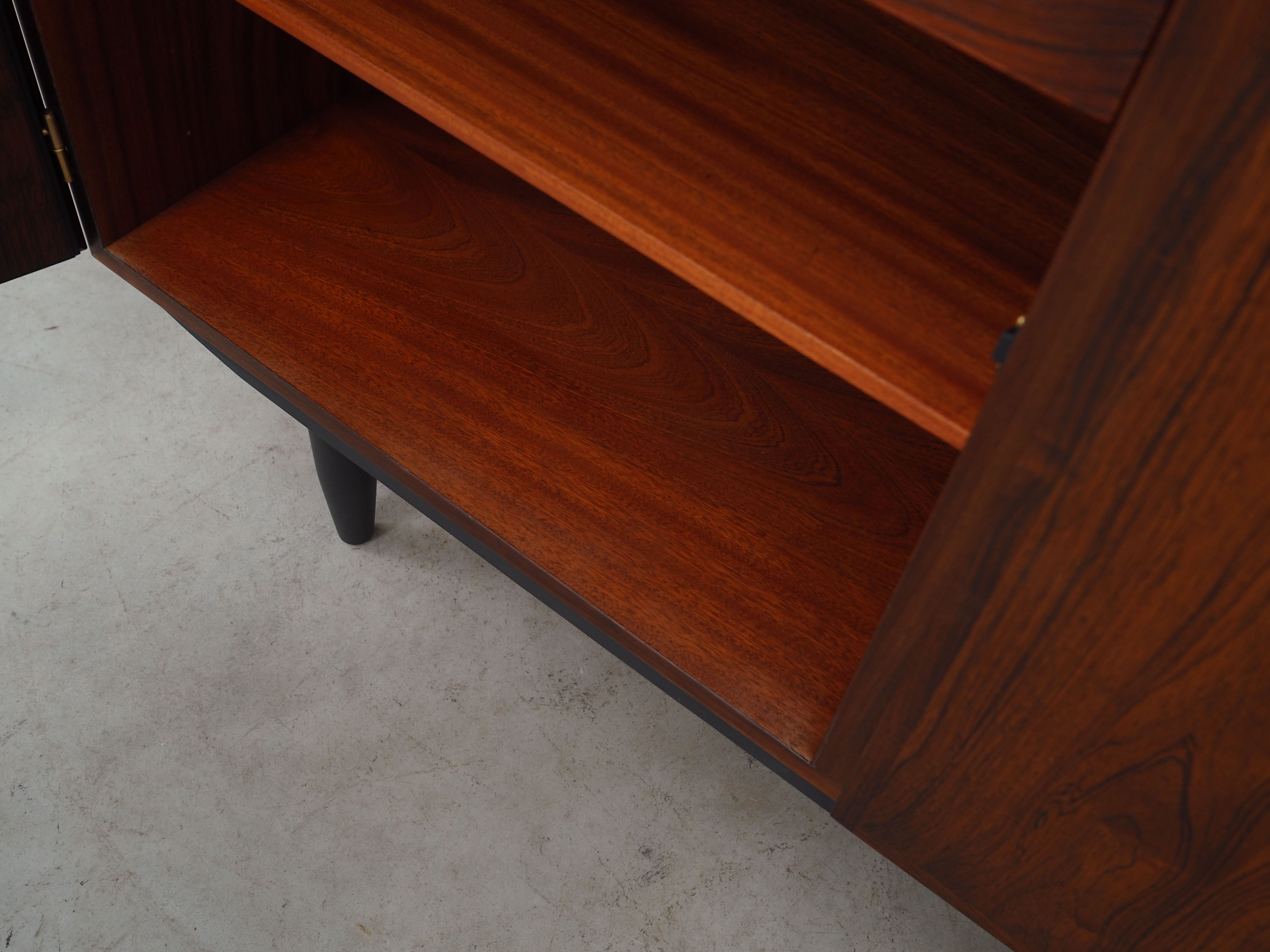 Rosewood cabinet, Danish design, 1970s, manufactured by Omann Jun