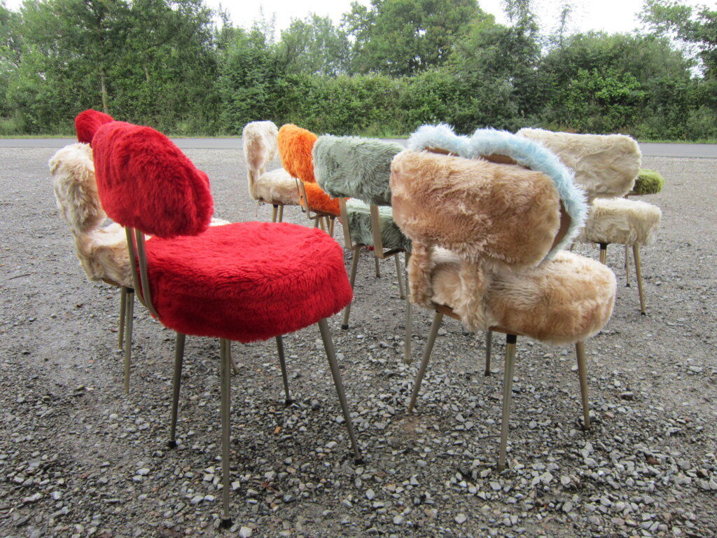 Together 10 seats and 2 mirrors rug 70s