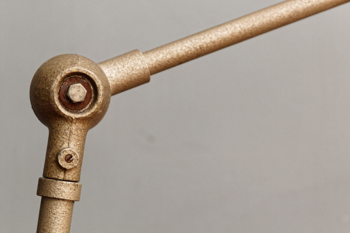 Lumina workshop lamp