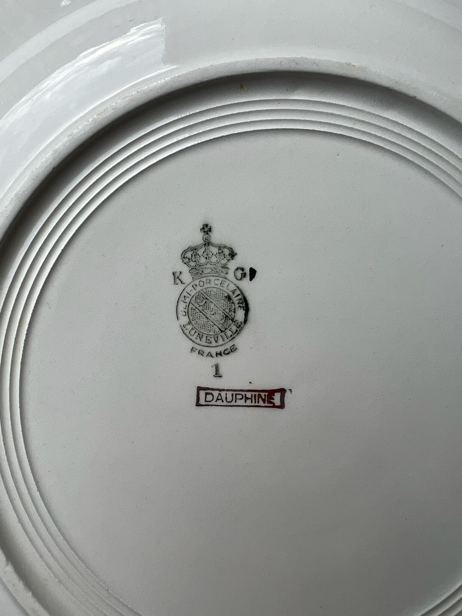 Luneville presentation dish