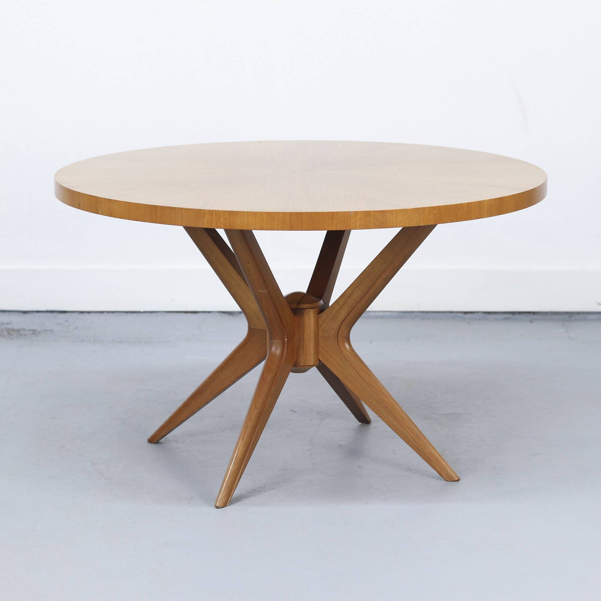 Table console en étoile au design vintage des années 50