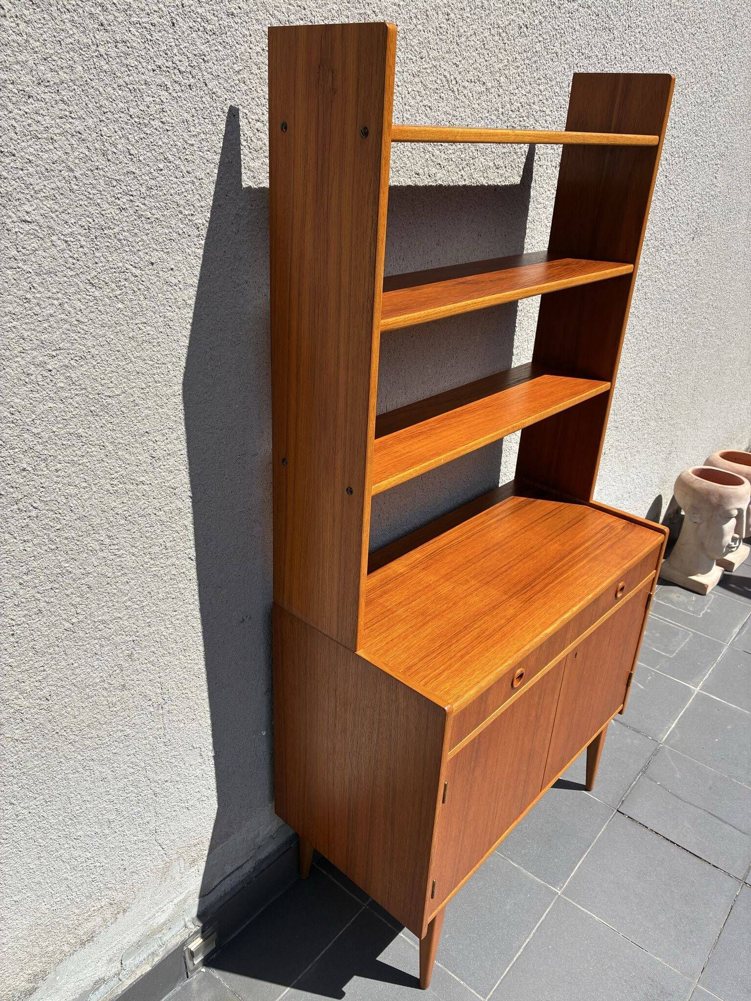 Swedish teak bookcase with cabinet, 1960s