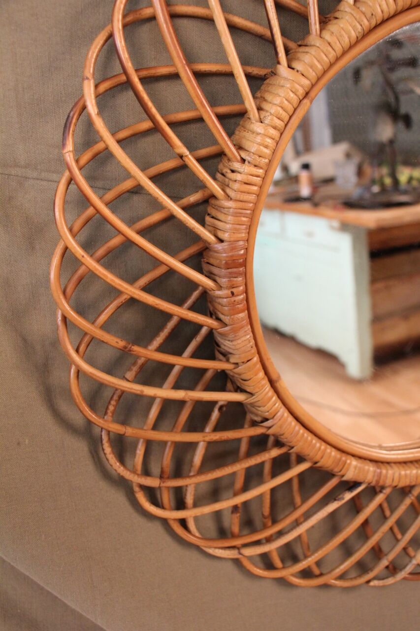Rattan mirror 68cm