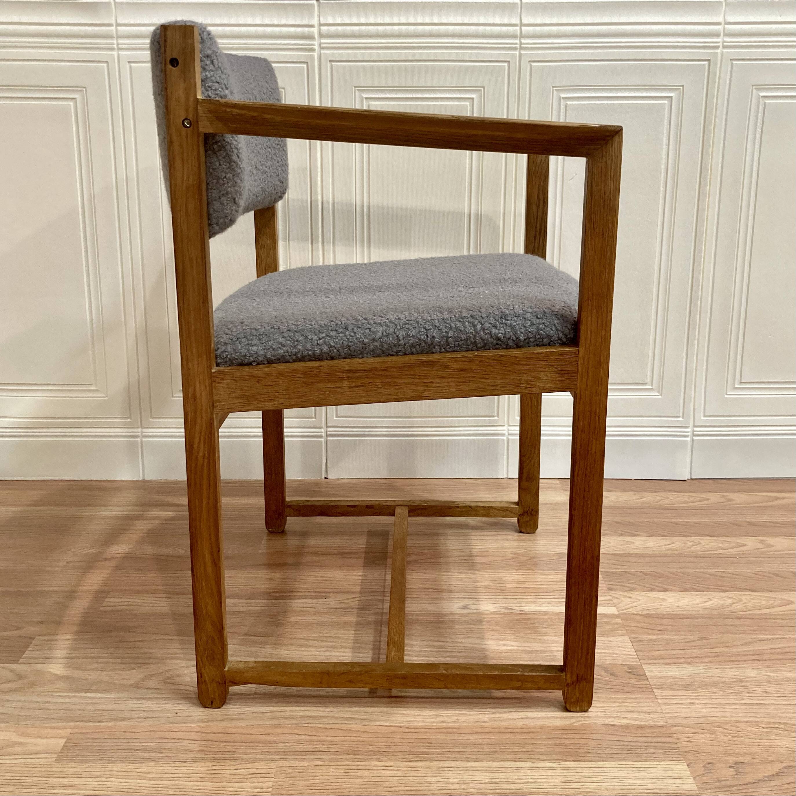 Oak chair design and scandinavian stamp 1950.