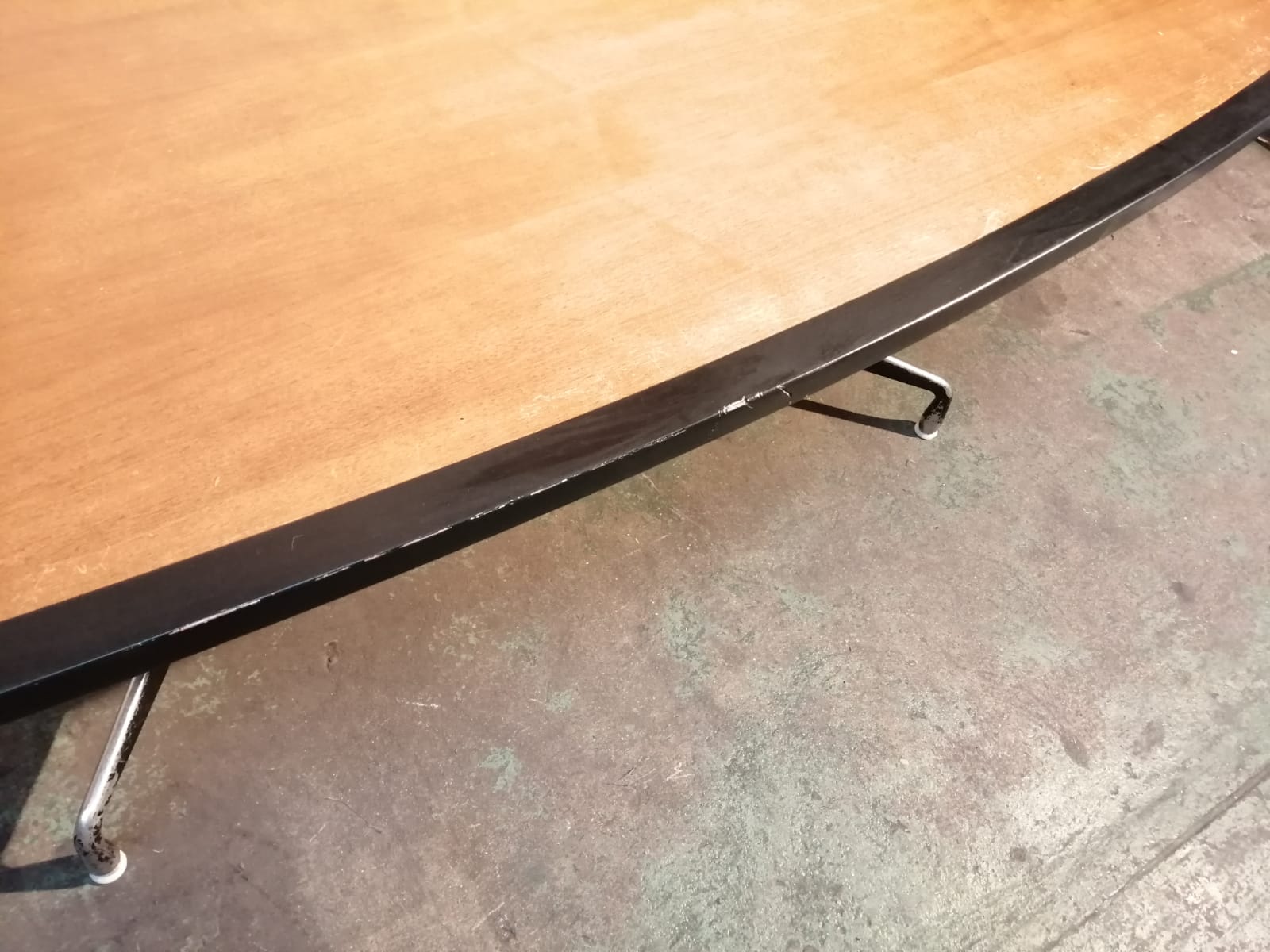 Segmented table by Charles & Ray Eames for Mobilier International