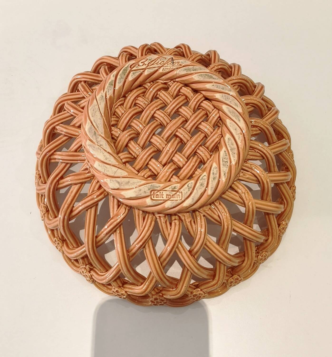Fruit bowl in earthenware signed B. Pichon Izès