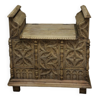 Small Chest Bench In Bleached Chestnut In Neo-Gothic Style