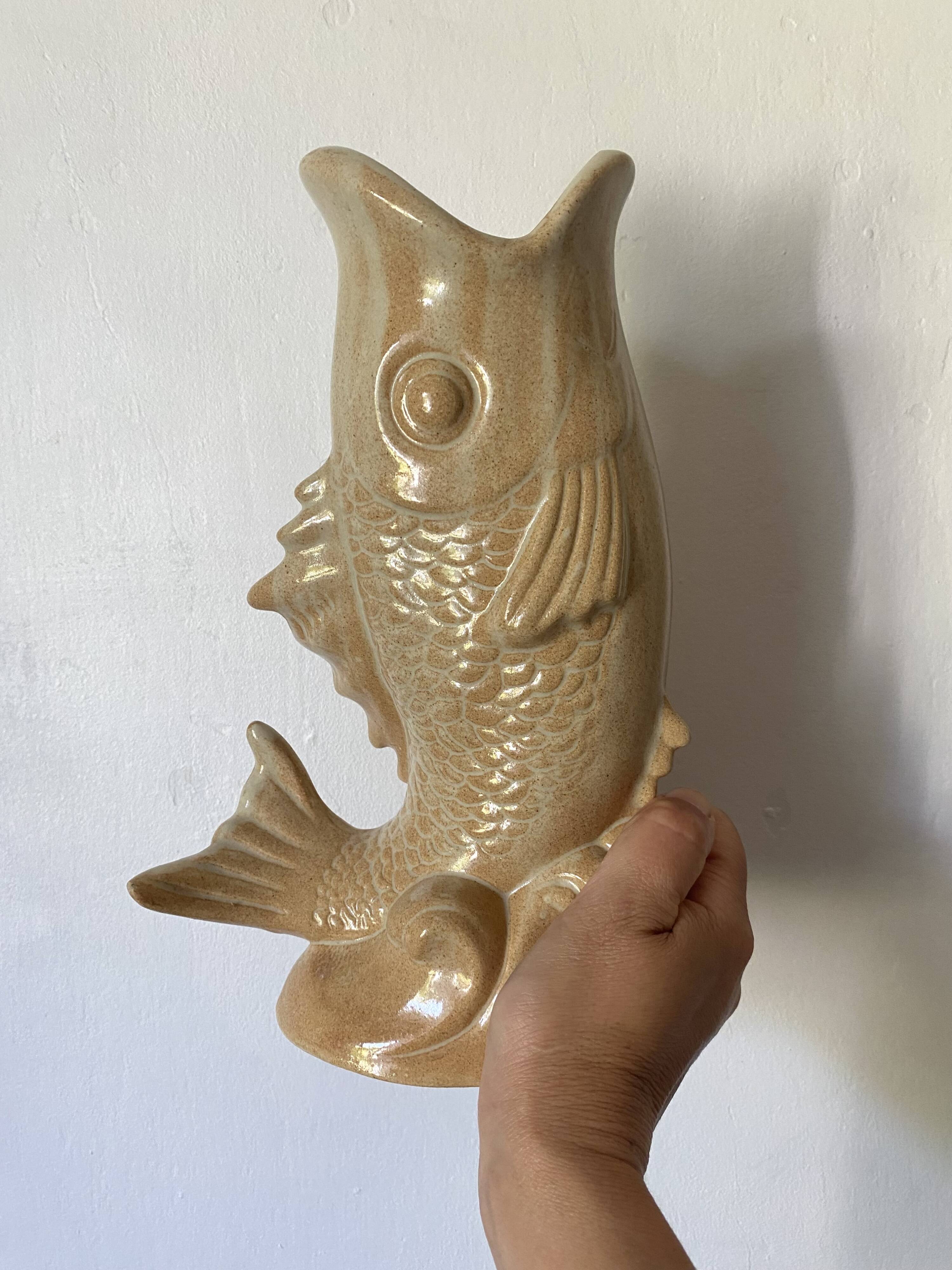 Zoomorphic fish vase
