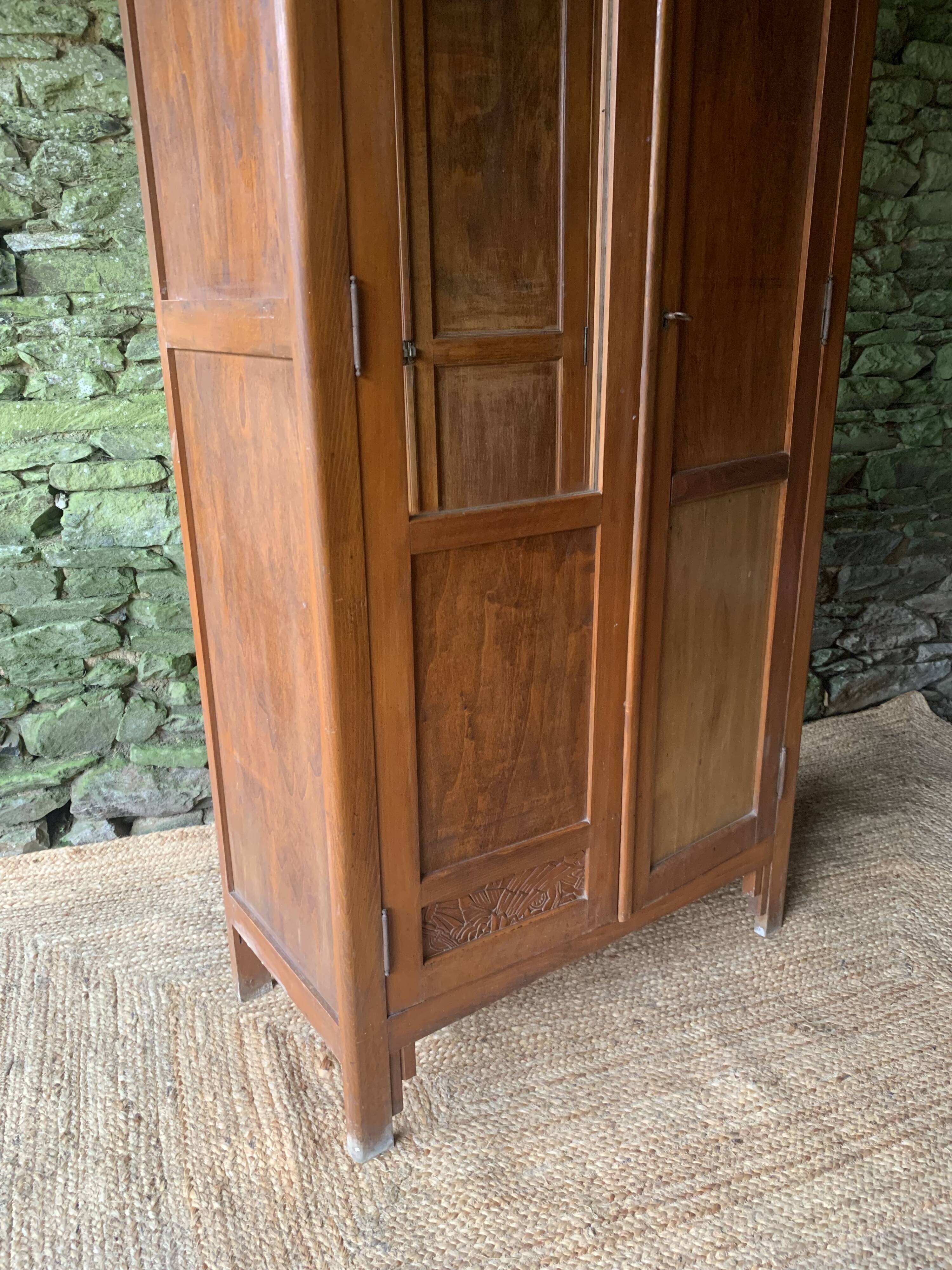 Art Deco cabinet